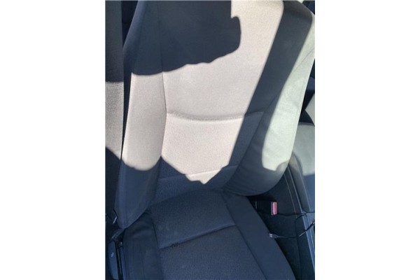 Recambio de asiento delantero derecho para bmw serie 3 berlina (e90) 3.0 330d referencia OEM IAM 52107118414  