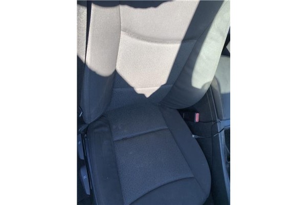 Recambio de asiento delantero derecho para bmw serie 3 berlina (e90) 3.0 330d referencia OEM IAM 52107118414  
