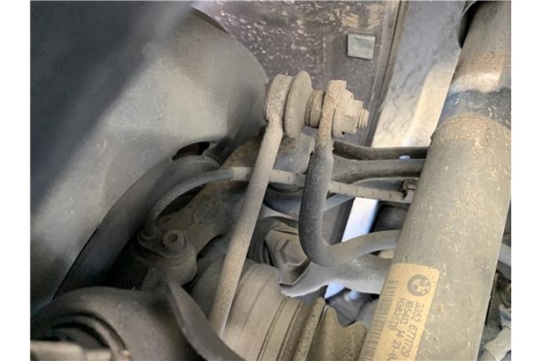 Recambio de barra estabilizadora trasero para bmw serie 3 berlina (e90) 3.0 330d referencia OEM IAM 33556764425  