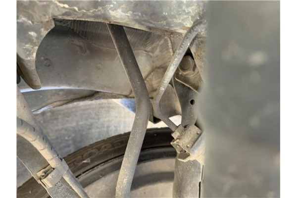 Recambio de barra estabilizadora trasero para bmw serie 3 berlina (e90) 3.0 330d referencia OEM IAM 33556764425  