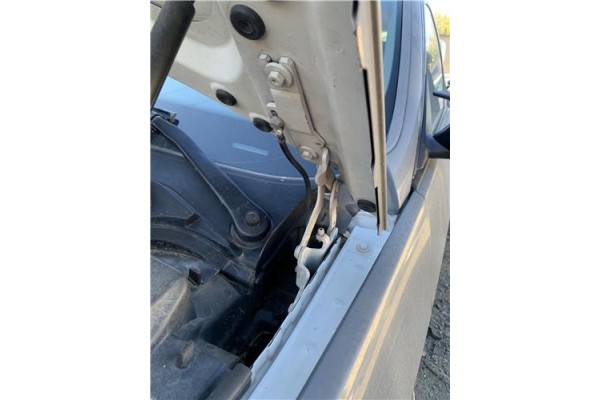 Recambio de bisagra capo izquierda para bmw serie 3 berlina (e90) 3.0 330d referencia OEM IAM 7115263ES03 41617210677 