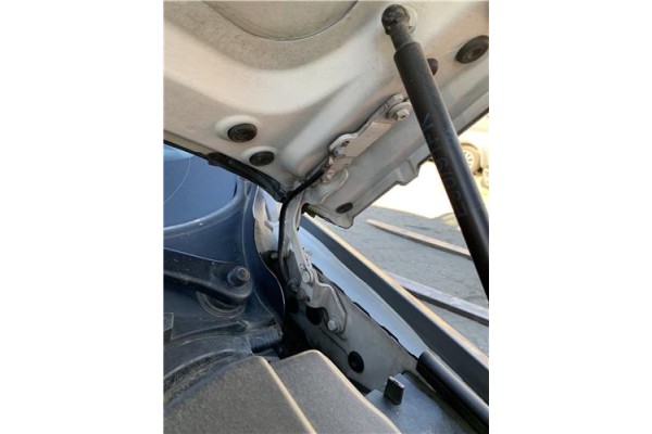 Recambio de bisagra capo izquierda para bmw serie 3 berlina (e90) 3.0 330d referencia OEM IAM 7115263ES03 41617210677 