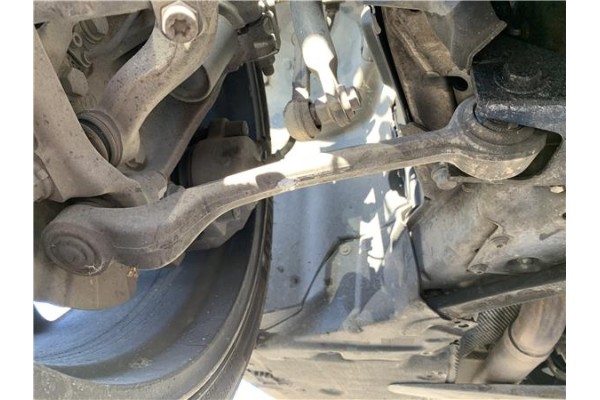 Recambio de brazo inferior delantero derecho para bmw serie 3 berlina (e90) 3.0 330d referencia OEM IAM 31122405860  