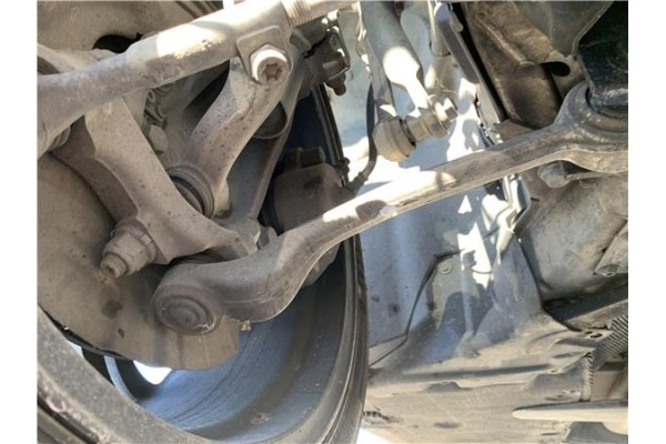 Recambio de brazo inferior delantero derecho para bmw serie 3 berlina (e90) 3.0 330d referencia OEM IAM 31122405860  