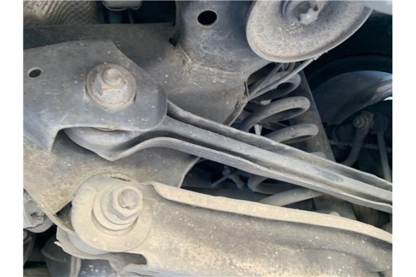 Recambio de brazo inferior trasero derecho para bmw serie 3 berlina (e90) 3.0 330d referencia OEM IAM 33322406290 3332 