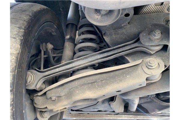 Recambio de brazo inferior trasero izquierdo para bmw serie 3 berlina (e90) 3.0 330d referencia OEM IAM 33322406290  