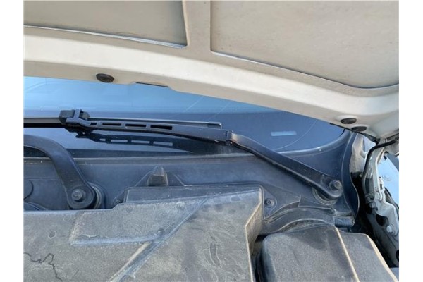 Recambio de brazo limpiaparabrisas delantero izquierdo para bmw serie 3 berlina (e90) 3.0 330d referencia OEM IAM 61619449914 61