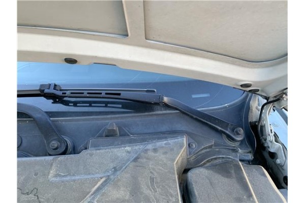 Recambio de brazo limpiaparabrisas delantero izquierdo para bmw serie 3 berlina (e90) 3.0 330d referencia OEM IAM 61619449914 61