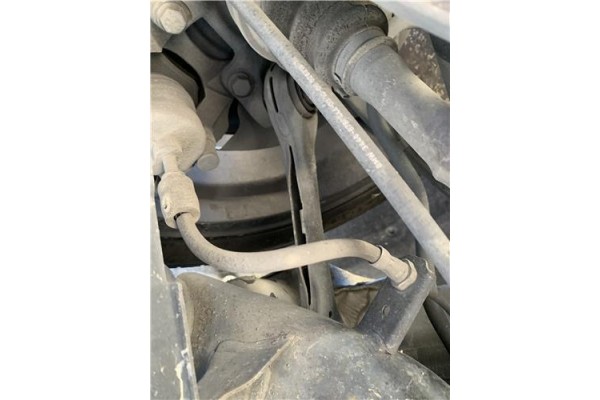 Recambio de brazo superior izquierdo suspension trasero para bmw serie 3 berlina (e90) 3.0 330d referencia OEM IAM 33322406289  