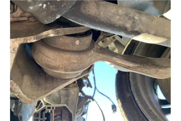 Recambio de brazo suspension delantero derecho para bmw serie 3 berlina (e90) 3.0 330d referencia OEM IAM 31122405862  