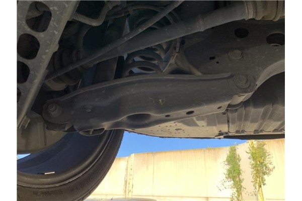 Recambio de brazo suspension trasero derecho para bmw serie 3 berlina (e90) 3.0 330d referencia OEM IAM 33326772899  