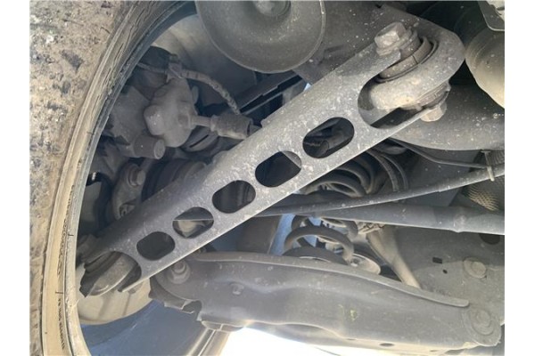 Recambio de brazo suspension trasero derecho para bmw serie 3 berlina (e90) 3.0 330d referencia OEM IAM 33326763477 310353212 