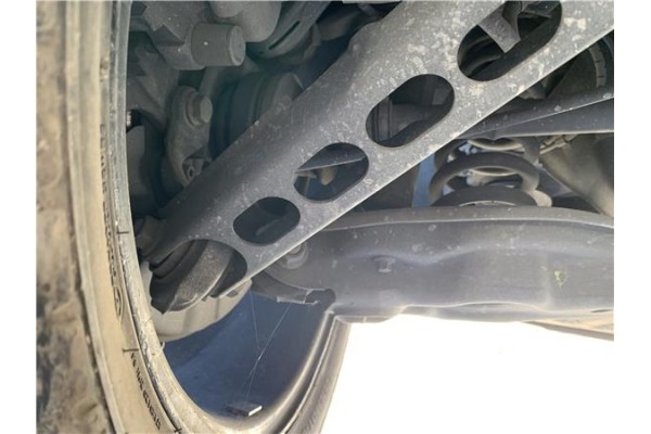 Recambio de brazo suspension trasero derecho para bmw serie 3 berlina (e90) 3.0 330d referencia OEM IAM 33326763477 310353212 