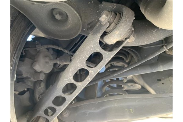 Recambio de brazo suspension trasero derecho para bmw serie 3 berlina (e90) 3.0 330d referencia OEM IAM 33326763477 310353212 