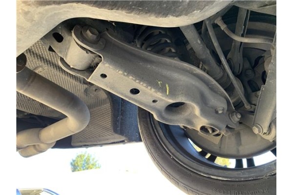 Recambio de brazo suspension trasero izquierdo para bmw serie 3 berlina (e90) 3.0 330d referencia OEM IAM 33326772899  
