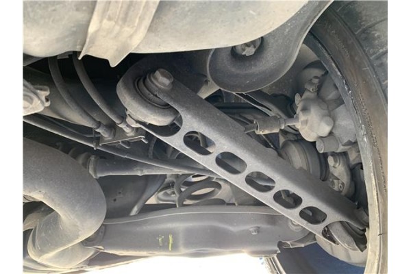 Recambio de brazo suspension trasero izquierdo para bmw serie 3 berlina (e90) 3.0 330d referencia OEM IAM 33322406291  