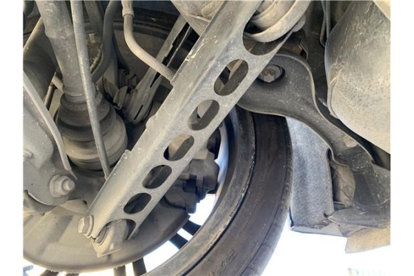 Recambio de brazo suspension trasero izquierdo para bmw serie 3 berlina (e90) 3.0 330d referencia OEM IAM 33322406291  