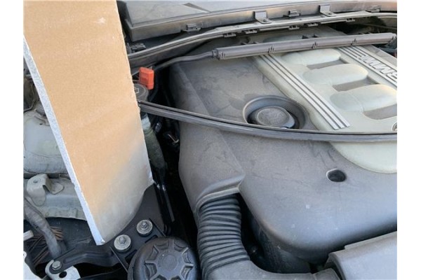 Recambio de centralita para bmw serie 3 berlina (e90) 3.0 330d referencia OEM IAM 13617808222  