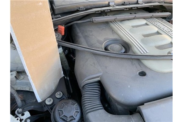 Recambio de centralita para bmw serie 3 berlina (e90) 3.0 330d referencia OEM IAM 13617808222  