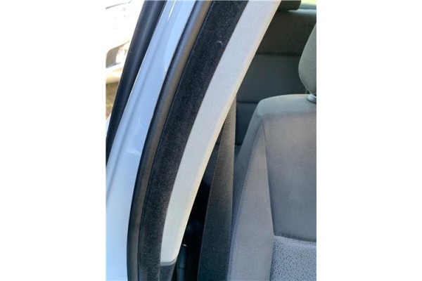 Recambio de cinturon seguridad delantero derecho para bmw serie 3 berlina (e90) 3.0 330d referencia OEM IAM 72119117220  