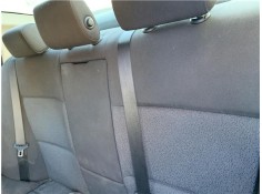 CINTURON SEGURIDAD TRASERO CENTRAL 72119138234 