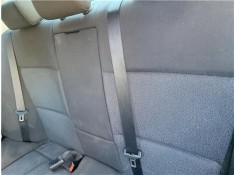 Recambio de cinturon seguridad trasero central para bmw serie 3 berlina (e90) 3.0 330d referencia OEM IAM 72119138234  