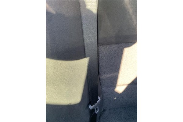 Recambio de cinturon seguridad trasero derecho para bmw serie 3 berlina (e90) 3.0 330d referencia OEM IAM 72119138233  