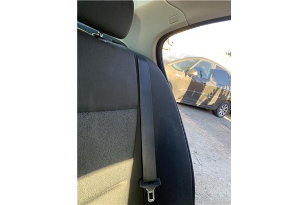 Recambio de cinturon seguridad trasero izquierdo para bmw serie 3 berlina (e90) 3.0 330d referencia OEM IAM 72119138233  