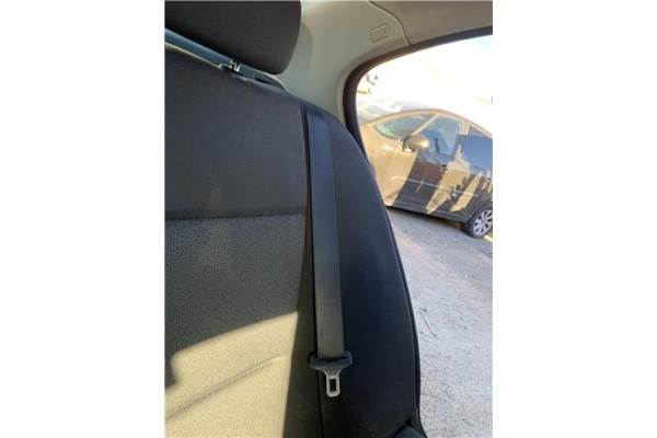 Recambio de cinturon seguridad trasero izquierdo para bmw serie 3 berlina (e90) 3.0 330d referencia OEM IAM 72119138233  