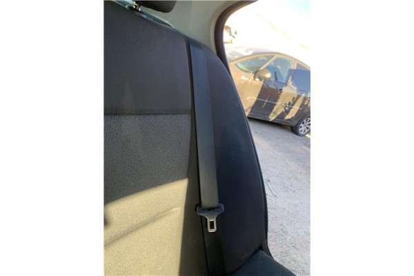 Recambio de cinturon seguridad trasero izquierdo para bmw serie 3 berlina (e90) 3.0 330d referencia OEM IAM 72119138233  