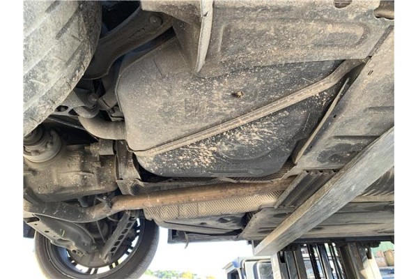 Recambio de deposito combustible para bmw serie 3 berlina (e90) 3.0 330d referencia OEM IAM 56646711 6765701 