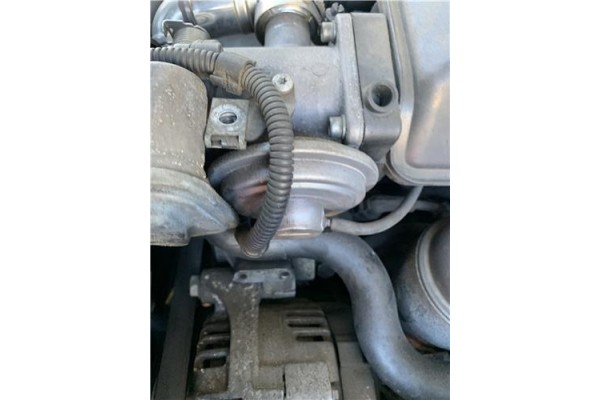 Recambio de egr para bmw serie 3 berlina (e90) 3.0 330d referencia OEM IAM 11717804382  