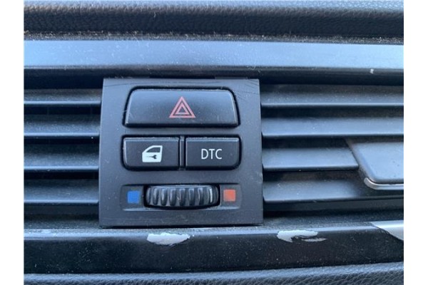 Recambio de interruptor luces emergencia para bmw serie 3 berlina (e90) 3.0 330d referencia OEM IAM 61319196713  