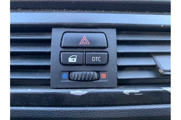 Recambio de interruptor luces emergencia para bmw serie 3 berlina (e90) 3.0 330d referencia OEM IAM 61319196713  