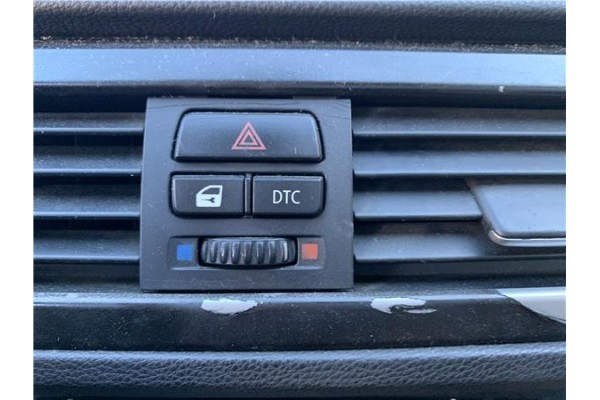 Recambio de interruptor luces emergencia para bmw serie 3 berlina (e90) 3.0 330d referencia OEM IAM 61319196713  