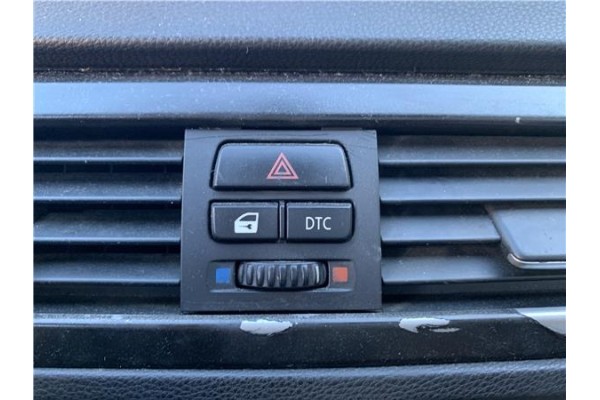 Recambio de interruptor luces emergencia para bmw serie 3 berlina (e90) 3.0 330d referencia OEM IAM 61319196713  