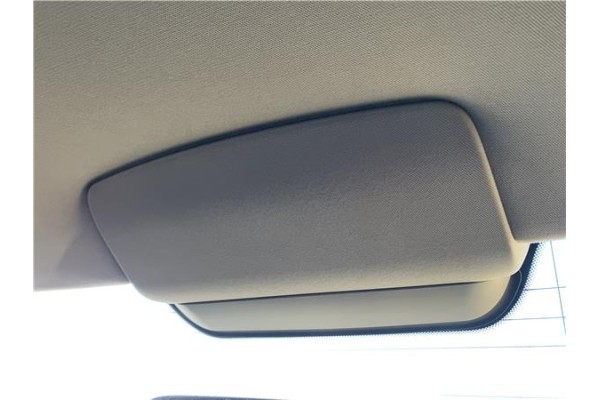 Recambio de luz central de freno para bmw serie 3 berlina (e90) 3.0 330d referencia OEM IAM 63257145519  