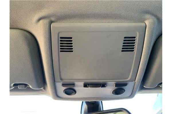 Recambio de luz delantero central techo para bmw serie 3 berlina (e90) 3.0 330d referencia OEM IAM 61319225476 61316924675 