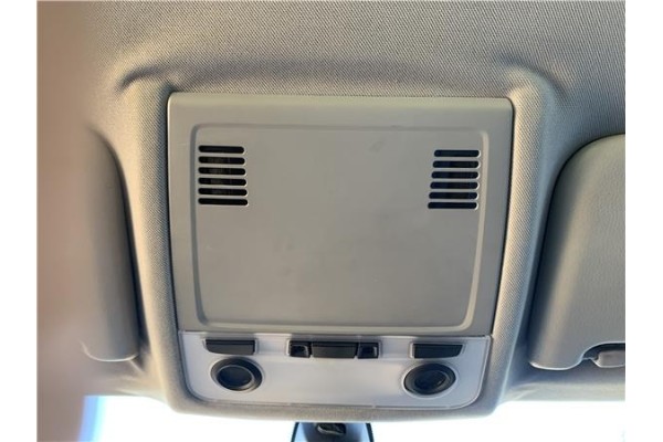 Recambio de luz delantero central techo para bmw serie 3 berlina (e90) 3.0 330d referencia OEM IAM 61319225476 61316924675 