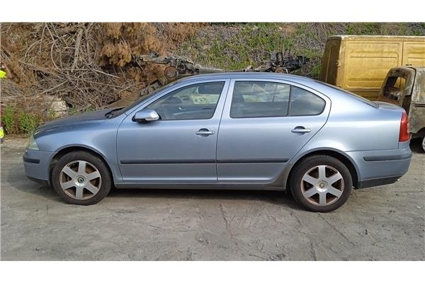 skoda octavia berlina (1z3) del año 2005