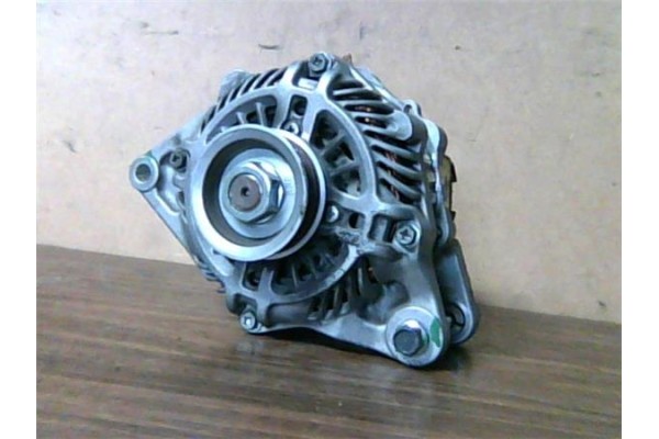 Recambio de alternador para smart fortwo coupe 1.0 (451.330, 451.334) referencia OEM IAM 1800A052 A5TG0991 
