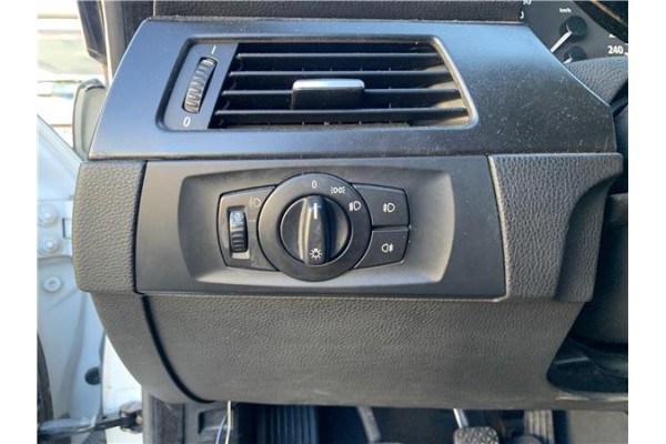 Recambio de mando de luces para bmw serie 3 berlina (e90) 3.0 330d referencia OEM IAM 61316932794  