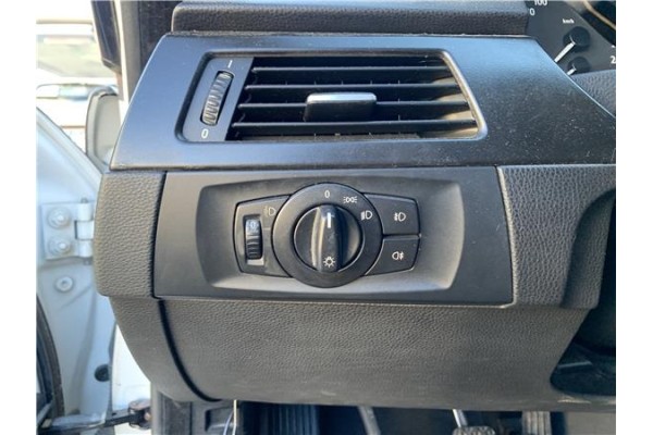 Recambio de mando de luces para bmw serie 3 berlina (e90) 3.0 330d referencia OEM IAM 61316932794  