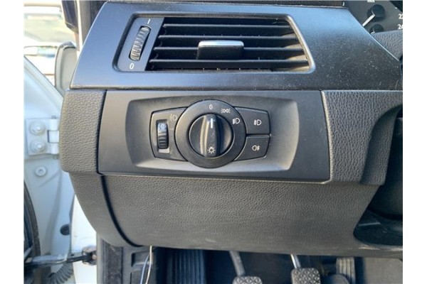 Recambio de mando de luces para bmw serie 3 berlina (e90) 3.0 330d referencia OEM IAM 61316932794  