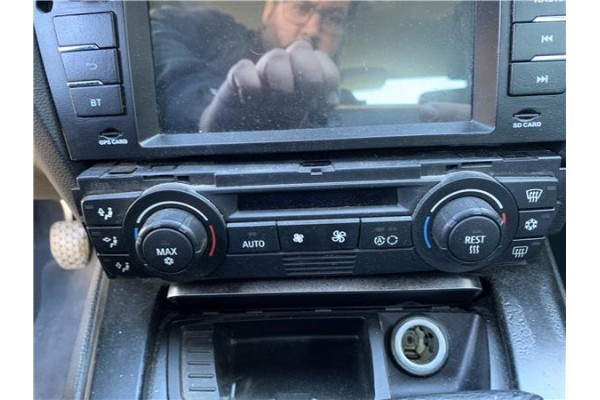 Recambio de mandos climatizador para bmw serie 3 berlina (e90) 3.0 330d referencia OEM IAM BMW6411 911713601 