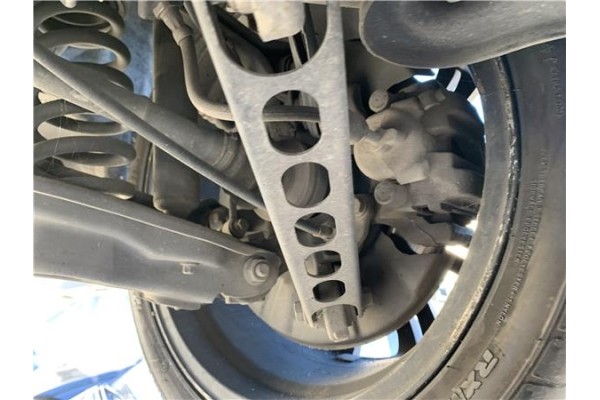 Recambio de mangueta trasero izquierda para bmw serie 3 berlina (e90) 3.0 330d referencia OEM IAM 33326774807  