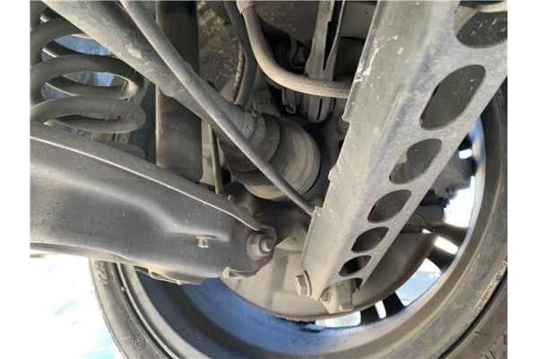 Recambio de mangueta trasero izquierda para bmw serie 3 berlina (e90) 3.0 330d referencia OEM IAM 33326774807  