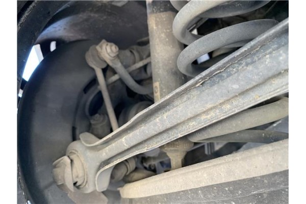 Recambio de mangueta trasero izquierda para bmw serie 3 berlina (e90) 3.0 330d referencia OEM IAM 33326774807  