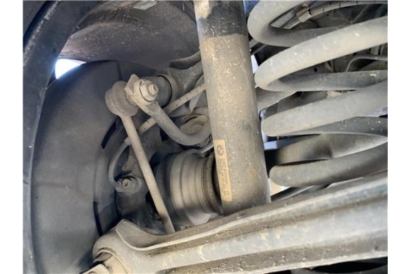 Recambio de mangueta trasero izquierda para bmw serie 3 berlina (e90) 3.0 330d referencia OEM IAM 33326774807  