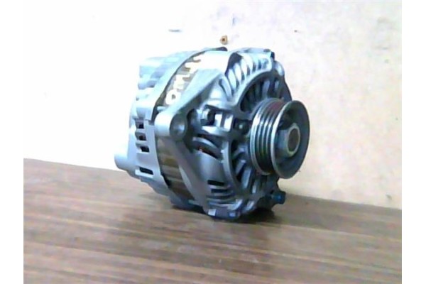 Recambio de alternador para smart fortwo coupe 1.0 (451.330, 451.334) referencia OEM IAM 1800A052 A5TG0991 